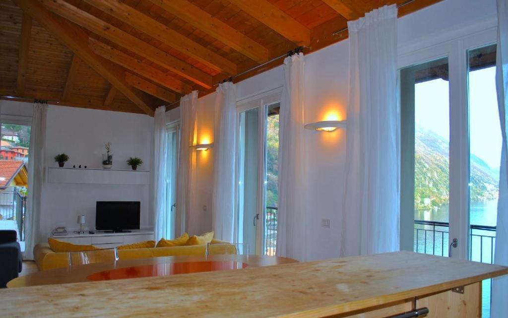 Luxury Attico With Big Terrace Appartement Argegno Buitenkant foto